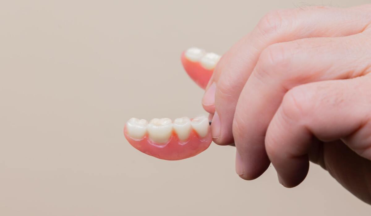 Cheap dental implants Melbourne