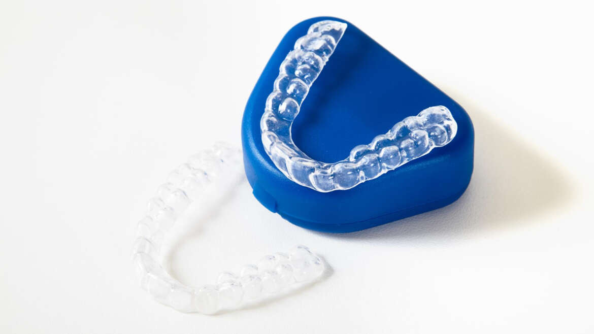 Eating with Invisible Braces: Foods to Enjoy and Avoid During Treatment