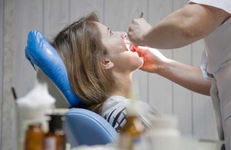 Wisdom Teeth Removal Pain Relief: What Actually Works in the First 48 Hours